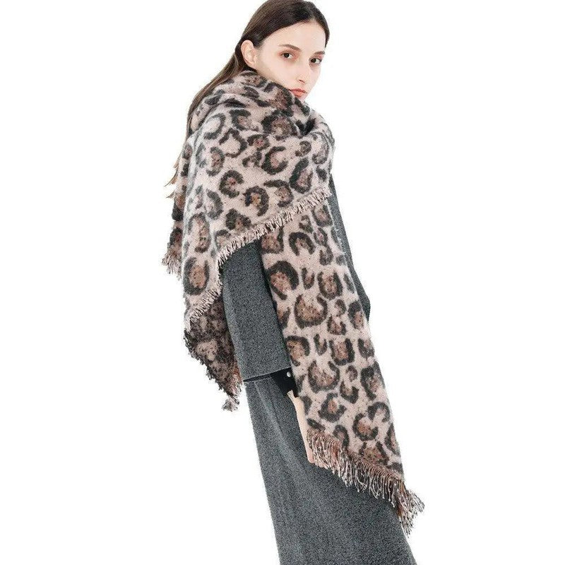 Cheky - Animal leopard imitation cashmere